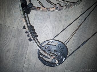 Kladkovy luk LH Hoyt pro defiant - 5