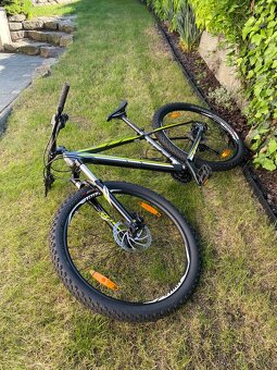Predám nový horský bicykel Specialized Rockhopper Expert EVO - 5