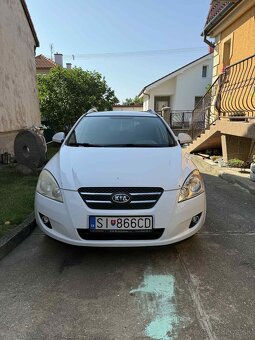 Kia Ceed - 5