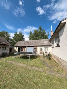 Na predaj dom s rozľahlým pozemkom 11arov - 5