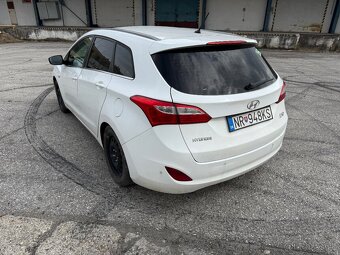 Predam Hyundai I30 1.6 88kw LPG - 5
