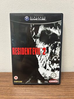 Resident evil 2,3,4 game cube - 5