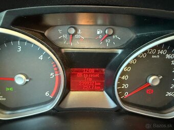 Predám Ford mondeo - 5