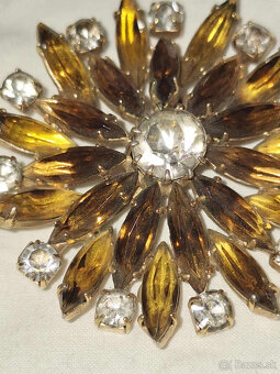 STAROŽITNÁ BROŠŇA - 5