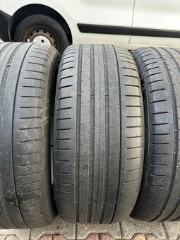 245/40 R21 - 5