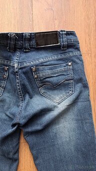 Dámske tmavé džínsy - 5