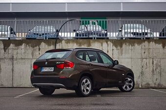 BMW X1 r.2010 , 110kw 4x4 - 5