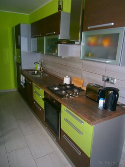 PRENÁJOM 3IZBOVÝ  DOM NITRA - CENTRUM - 5