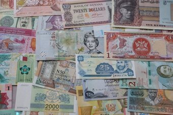 Unc bankovky 100 kusov zo 100 krajín - 5