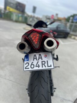 Yamaha YZF R1 - 5