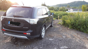 Mitsubishi Outlander - 5
