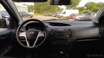 Hyundai i20 1.25i 68000 km M2010 - 5
