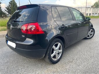 VOLKSWAGEN GOLF 5 1,9 TDI - 5
