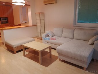 Staré Mesto NOVOSTAVBA 2- IZB BYT oproti FTVŠ UK. - 5