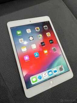 Apple iPad Mini 2.Gen 16gb Wi-Fi Strieborný - 5