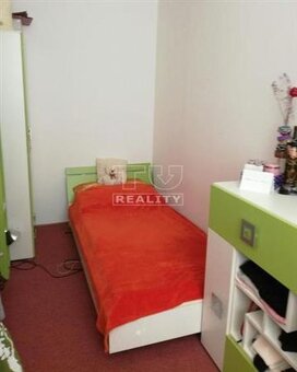 Predaj 3-izbového čiastočne zrekonštruovaného bytu na... - 5