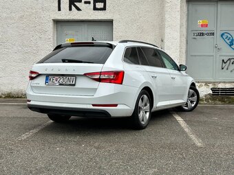 Škoda Superb Combi 2.0 TDI DSG – TOP stav - 5