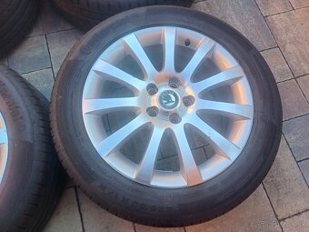 hlinikové disky orig.Skoda Yeti--7Jx17-ET-45---5x112 - 5
