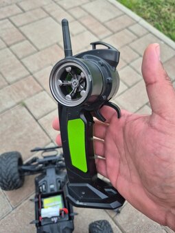 RC auto warrior monster truck 1/12 RTR blackzon - 5