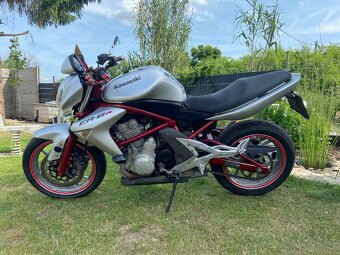 Kawasaki ER6N 650 - 5