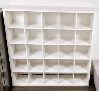 Kallax IKEA 5x5 kniznica alebo predelovacia stena super stav - 5