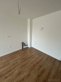 Predam 2-izbový byt-novostavba Topolčianska - 5