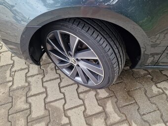 Škoda Octavia Combi III 2.0 TDi DSG L&K 150k (diesel) - 5