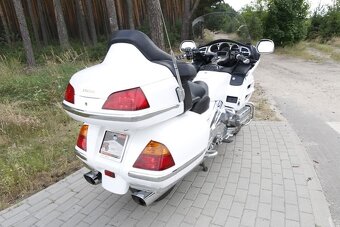 Honda GL1800 - 5