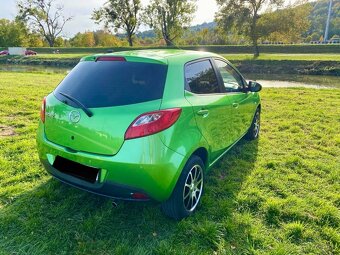 Mazda 2 TOP STAV, 74 000 km, STK platné do 08/2027 - 5