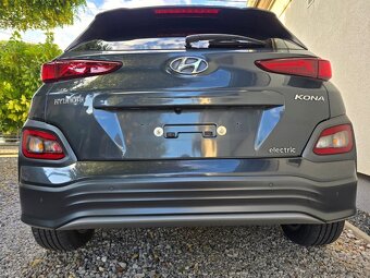 Hyundai Kona Electric 150, Mesačne: 299€ - 5