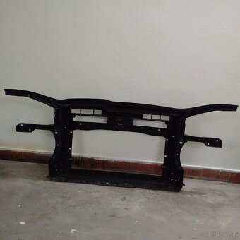 Chladicova stena chladicovka vw golf 5 V - 5