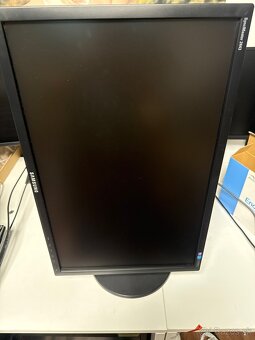 Samsung SyncMaster 2443 - 5