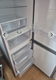 Predám chladničku SAMSUNG RB34C605CB1 - 5