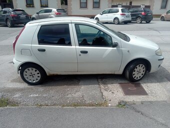 FIAT Punto, 2009, 1,2 benzín 44 kW - 5