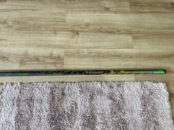 ✅ ĽAVÁ - BAUER BORON 5 PROTO-R GOLD - 77 F - P28 - 165 CM ✅ - 5