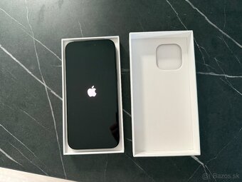iPhone 16 Pro Max, Black Titanium, 1TB - 5