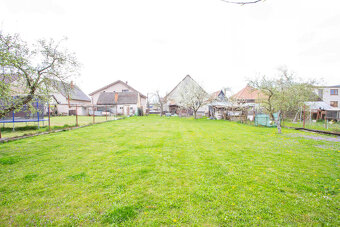 IBA U NÁS REZERVOVANÉ Veľký RD s úžit.200m2 a pozem.946 m2 - 5