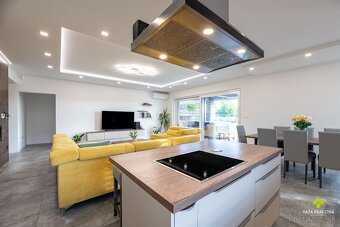 Nový 4 izbový bungalov s dokonalým prevedením - 5
