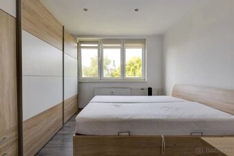 Kompletne zrekonštruovaný 2-izbový byt, 60 m² – Špačince. - 5