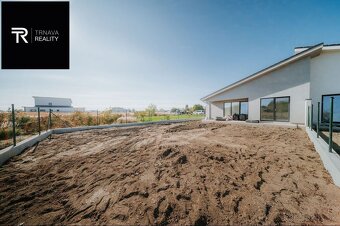 MOŽNOSŤ VIDIEŤ  - Novostavba 4-izbového RD obec Červeník, ok - 5