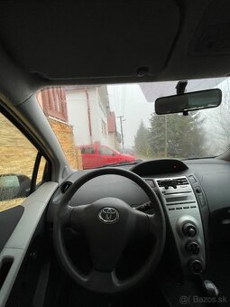 Toyota Yaris 1.0vvti - 5