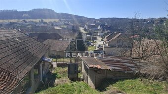 Na predaj víkendová chalupa v obci Krnča s pozemkom 500m2 - 5