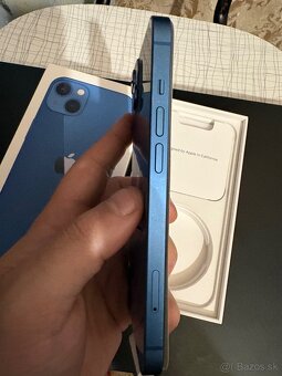 iPhone 13 Blue 128 GB - 5