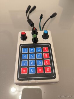 Ovládač vianočného osvetlenia pre LED pixel WS2811 - 5