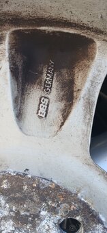 Kolesa VW Shranan - 215 55 R16 - 5
