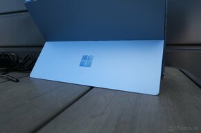 Microsoft Surface Pro 9 - 5
