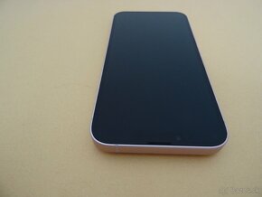 iPhone 13 128GB PINK - ZÁRUKA 1 ROK - VELMI DOBRY STAV - 5