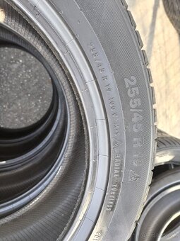 Predám zimné pneumatiky Continental 255/45R19 100v - 5