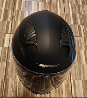 Predám helmu NOX ECER22 06 - 5