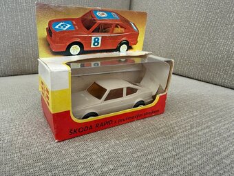 Škoda Rapid - 1:43, Igra - 5